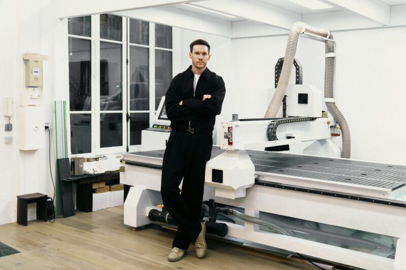  RENAUD — 02 — COLOR